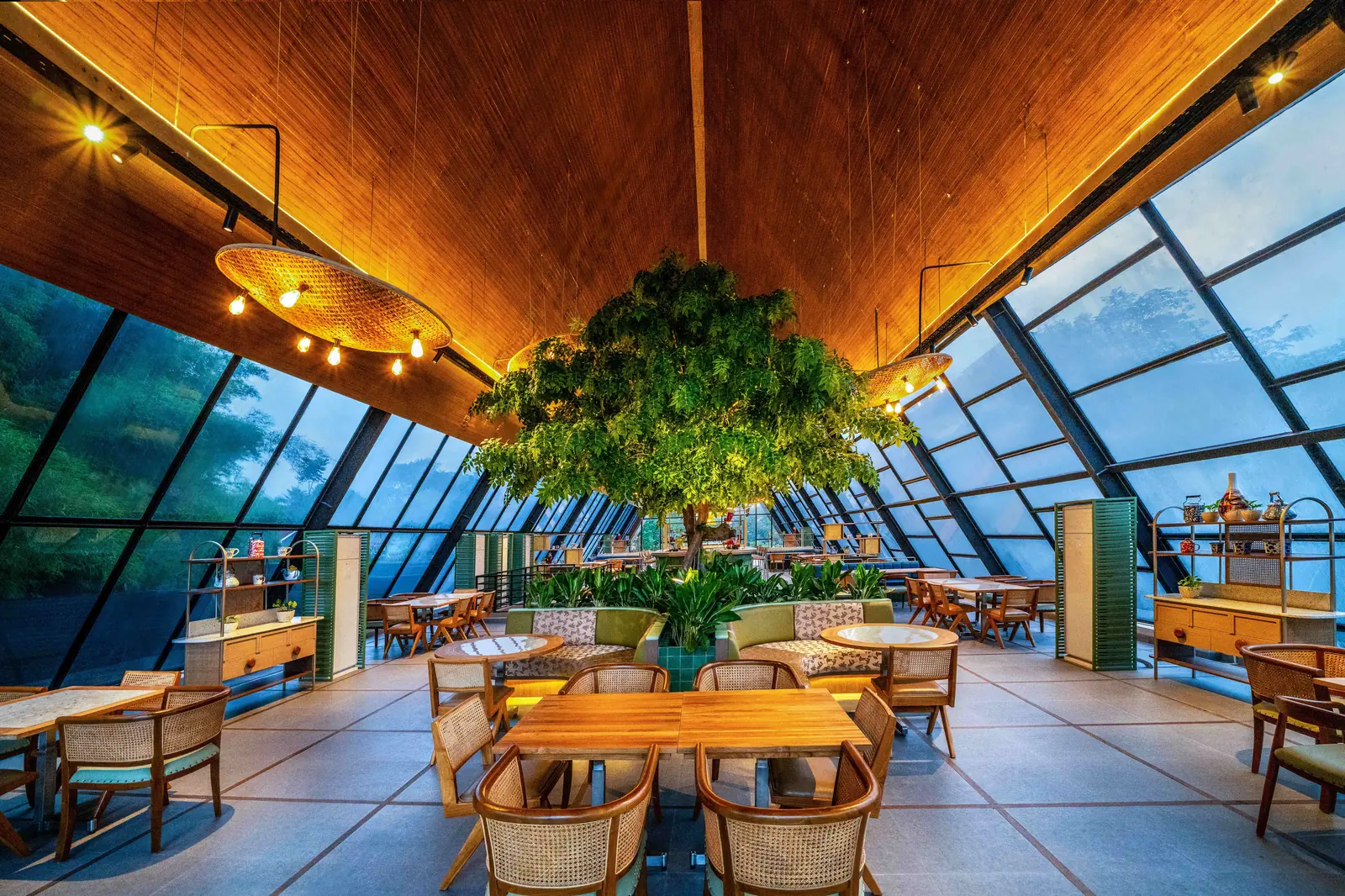 Sooji Restaurant